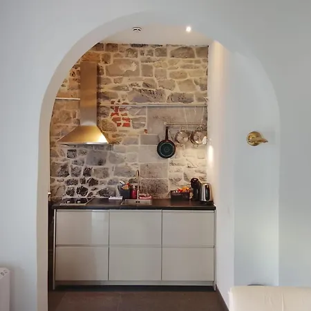 Apartment Les Roques In Historical Monastery Durbuy