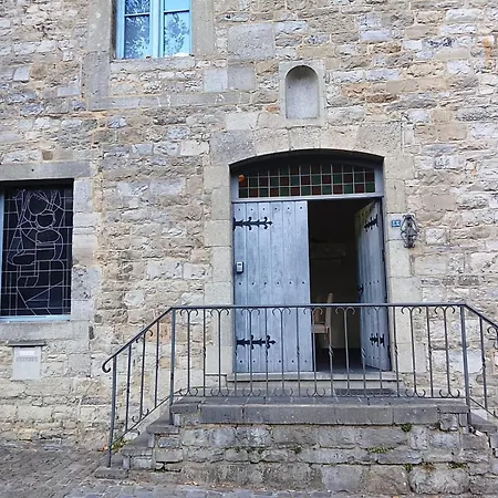 Les Roques In Historical Monastery Apartment